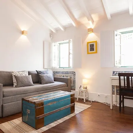Principe Real Swoonworthy, Pristine, 1br Apartman Lisboa