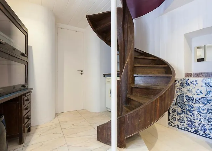 Principe Real Swoonworthy, Pristine, 1br Apartment Lisbon